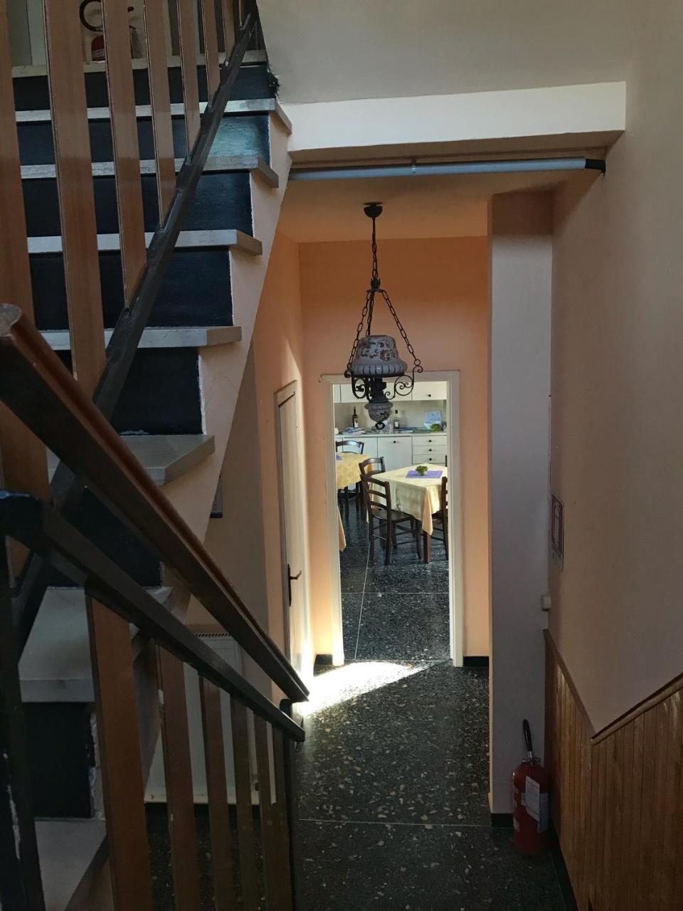 Albergo Delfino San Pietro d'Olba Экстерьер фото